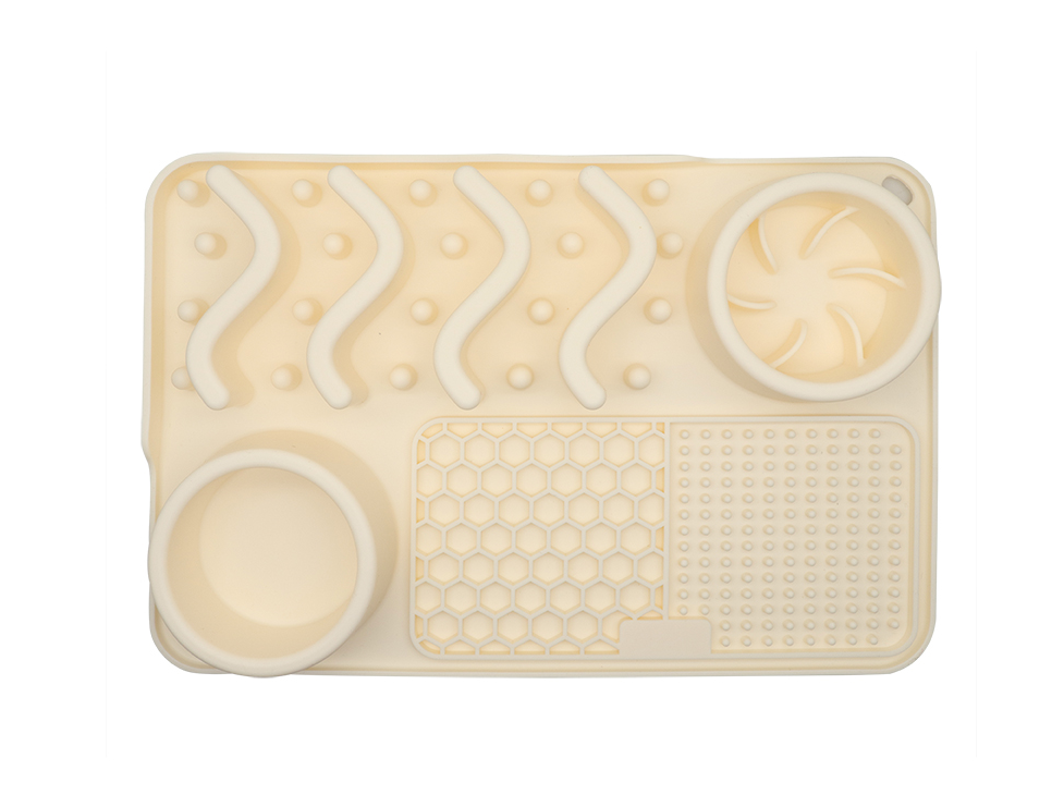 CalmLick™ Slow Feeder Mat 🐶🧡 — Stress Relief & Healthy Eating